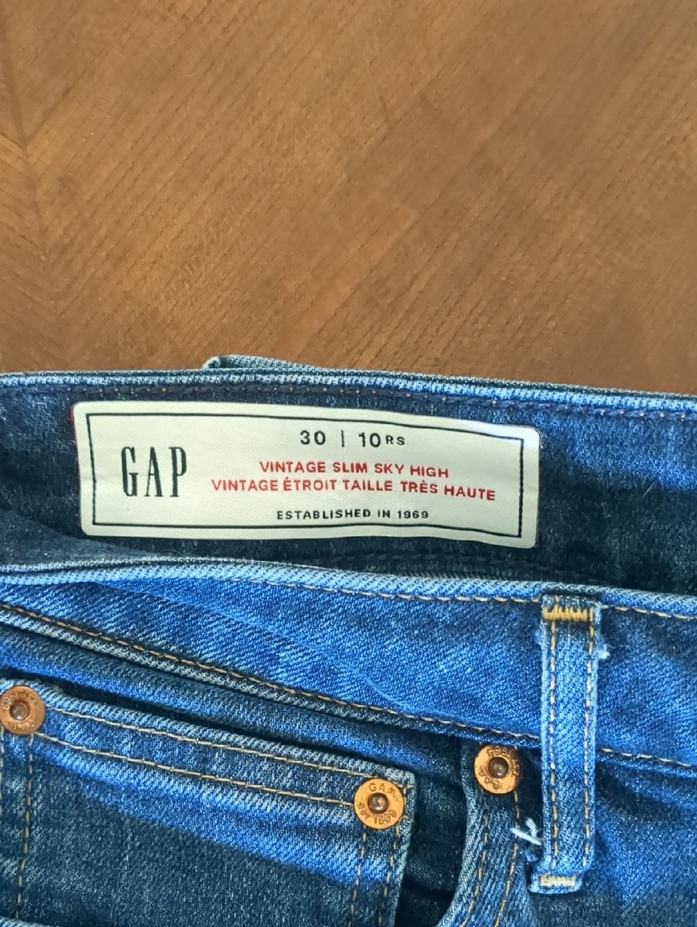 GAP Vintage Slim High-Rise Jeans in Blue Denim